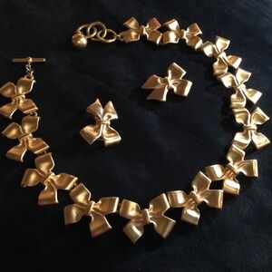 Anne Klein necklace and clip on earrings